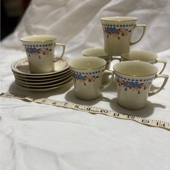 Vintage Elegant Floral Teacup and Saucer Set of 6 - Picture 3 of 8